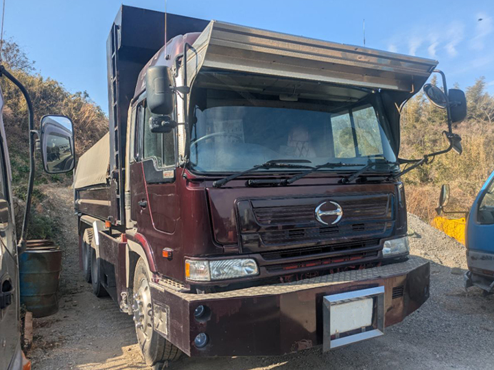 トラックの販売プロフィア