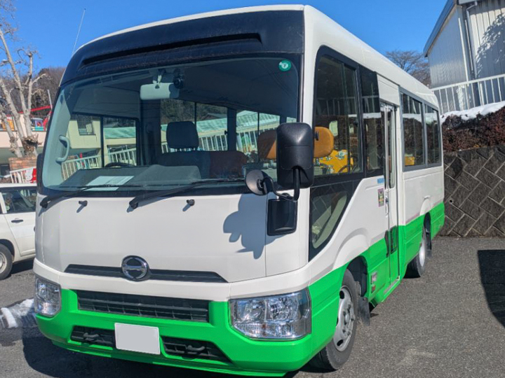 トラックの販売リエッセ