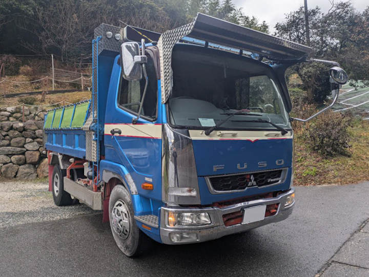 トラックの販売4ｔダンプ