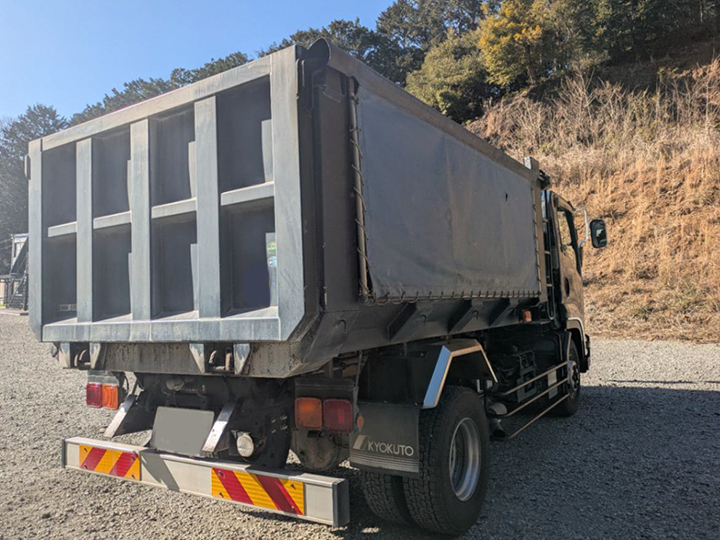 トラックの販売フォワード