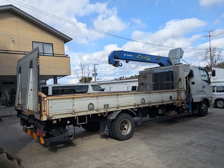 トラックの販売ファイター