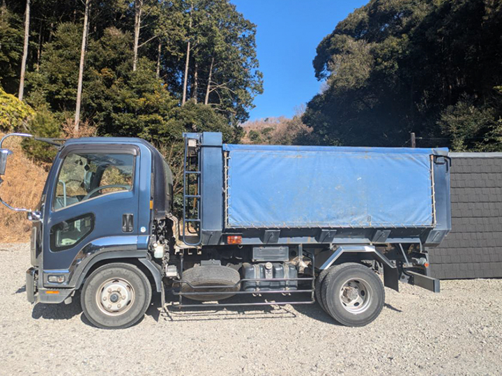 トラックの販売フォワード