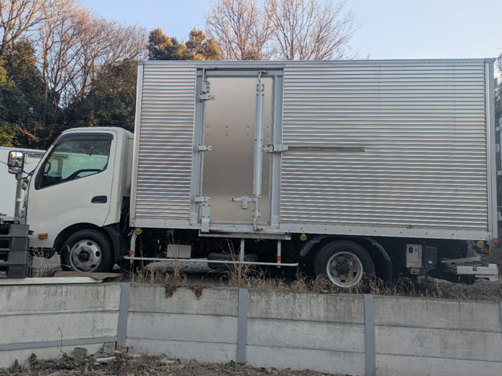 トラックの販売デュトロ