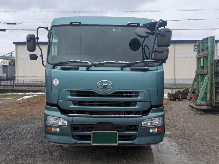 トラックの販売クオン