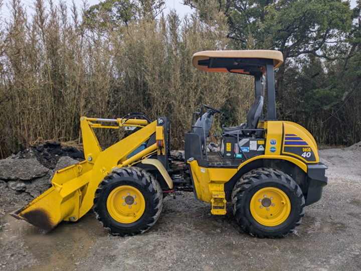 トラックの販売タイヤショベル