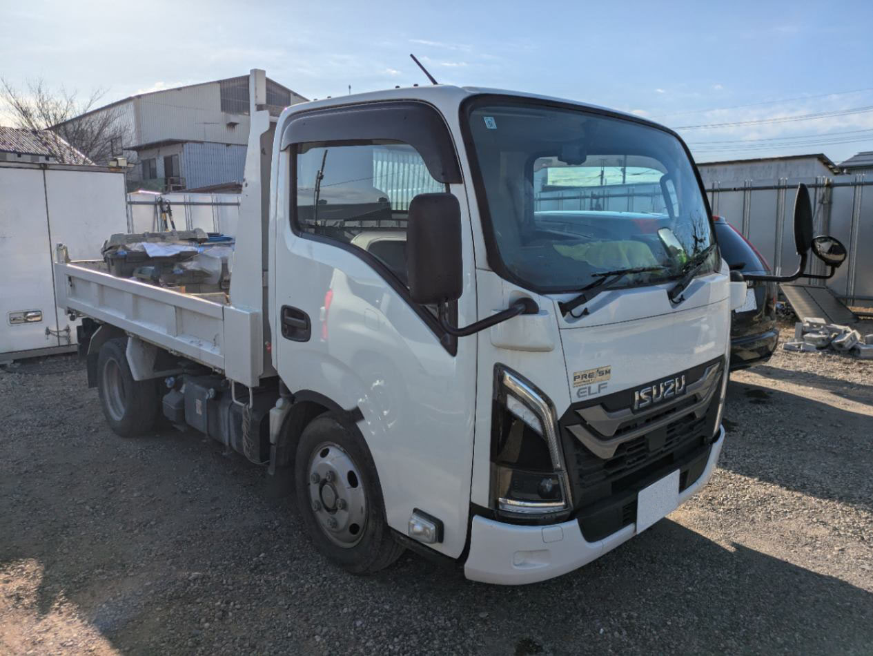 トラックの販売エルフ