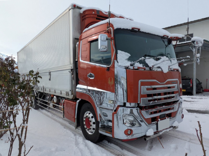 トラックの販売クオン