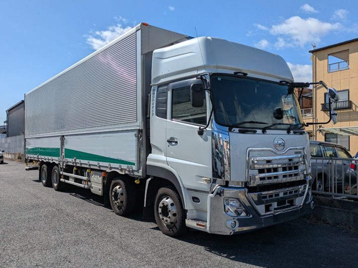 トラックの販売クオン