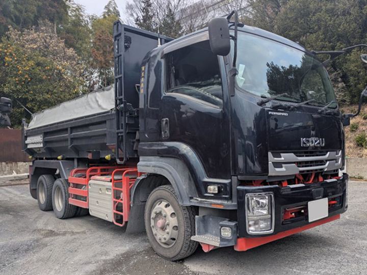 トラックの販売フォワード