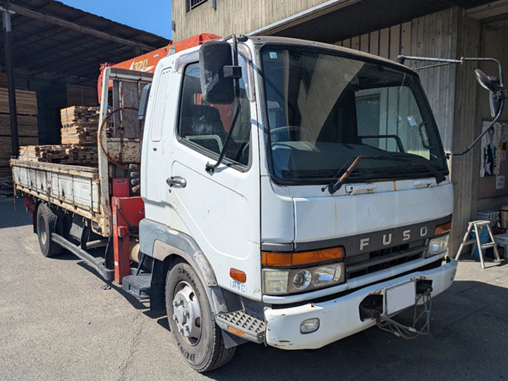 トラックの販売ファイター