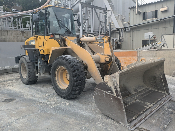 トラックの販売ホイルローダー