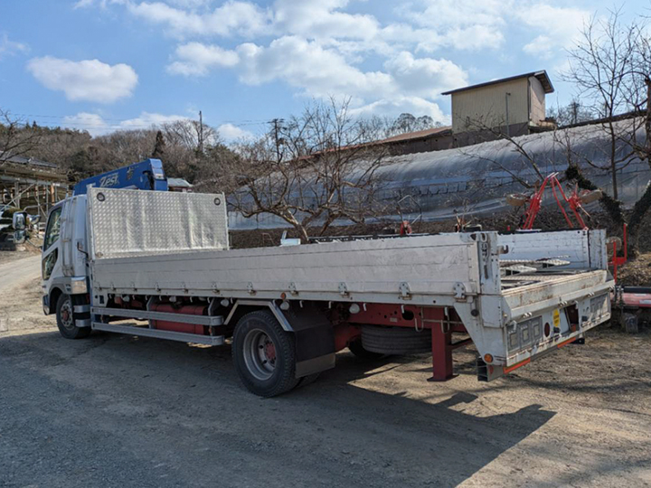 トラックの販売ファイター