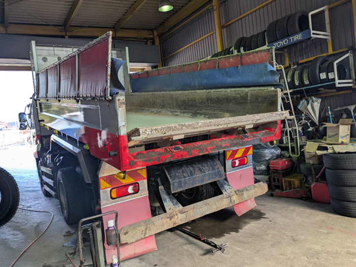 トラックの販売クオン