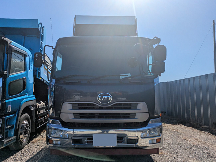 トラックの販売クオン