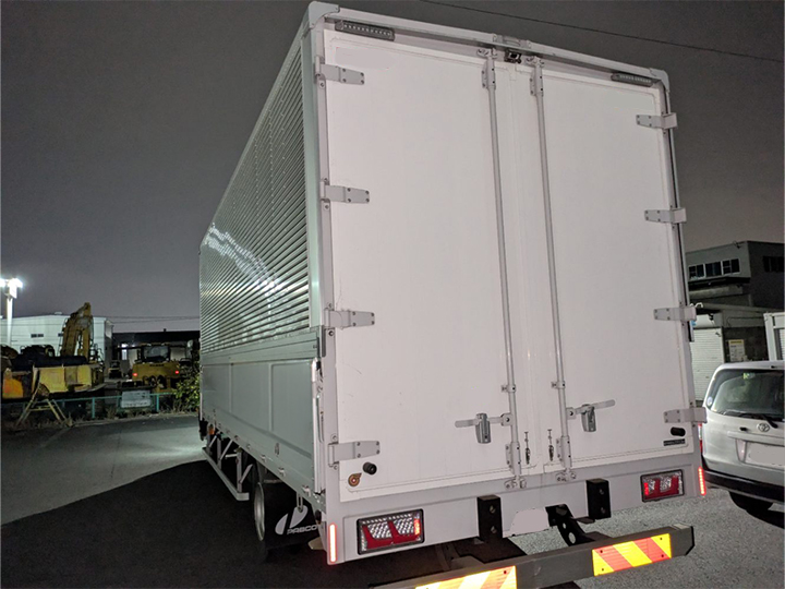 トラックの販売レンジャー