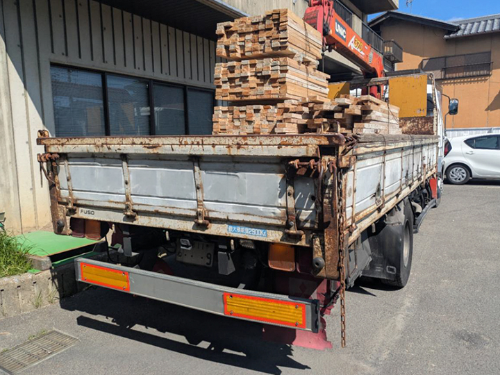 トラックの販売ファイター