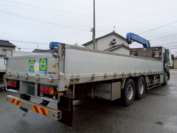 トラックの販売クオン