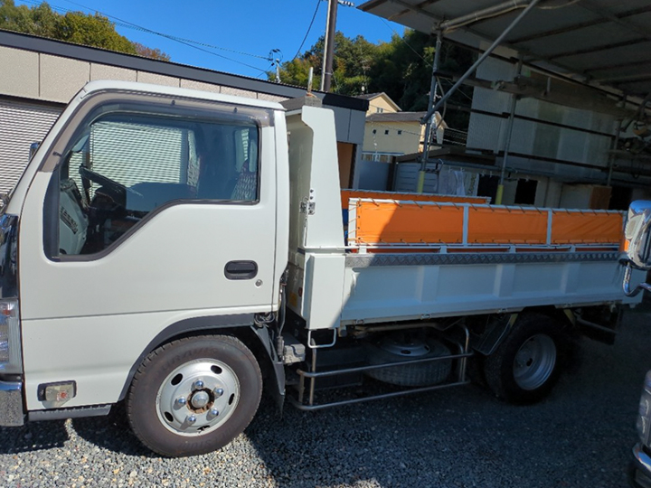 トラックの販売エルフ