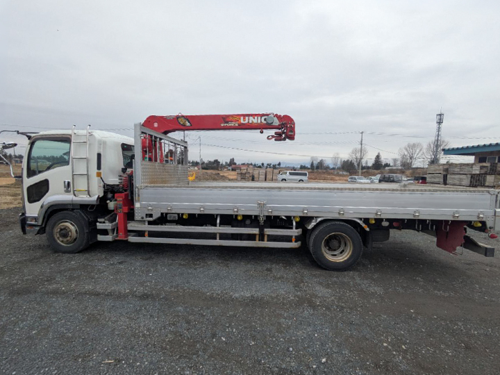 トラックの販売フォワード