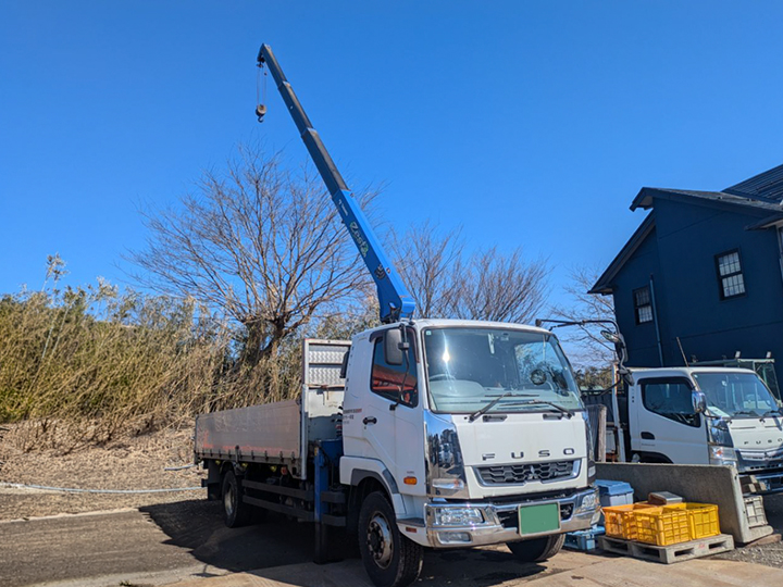 トラックの販売ファイター