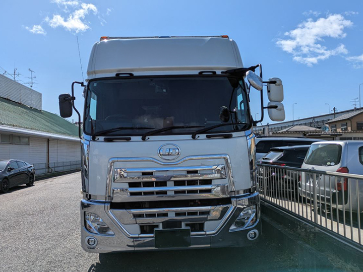 トラックの販売クオン