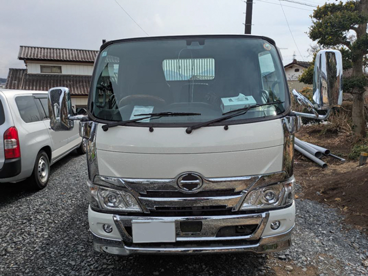 トラックの販売デュトロ