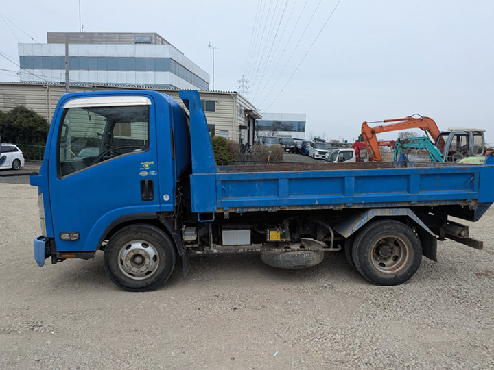 トラックの販売エルフ