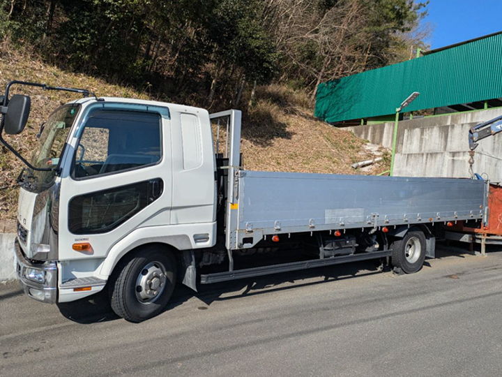 トラックの販売ファイター