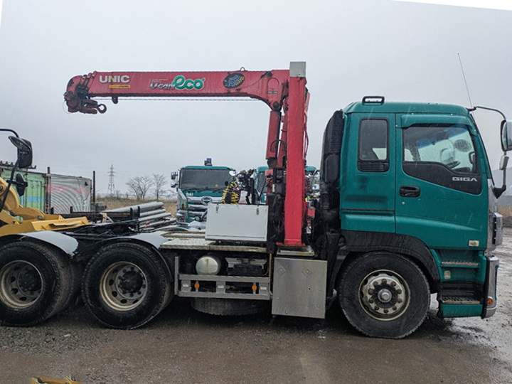 トラックの販売ギガ