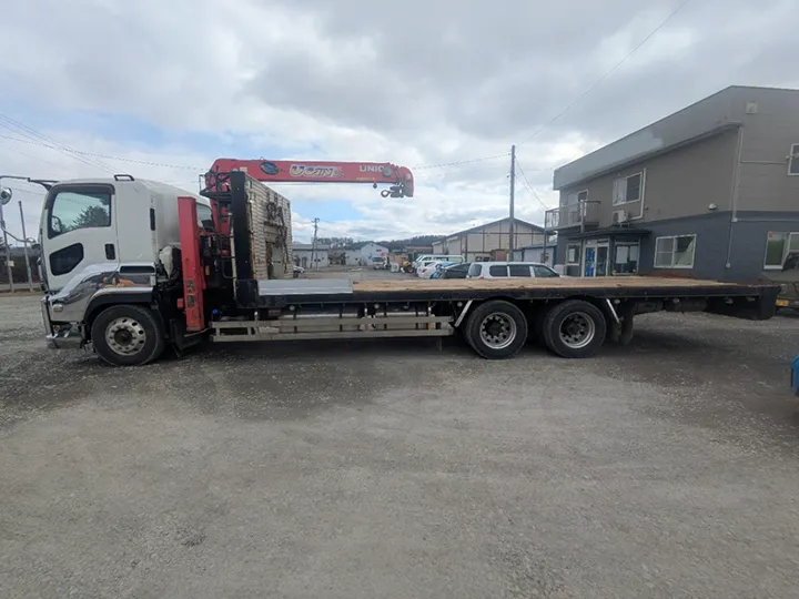 トラックの販売ギガ