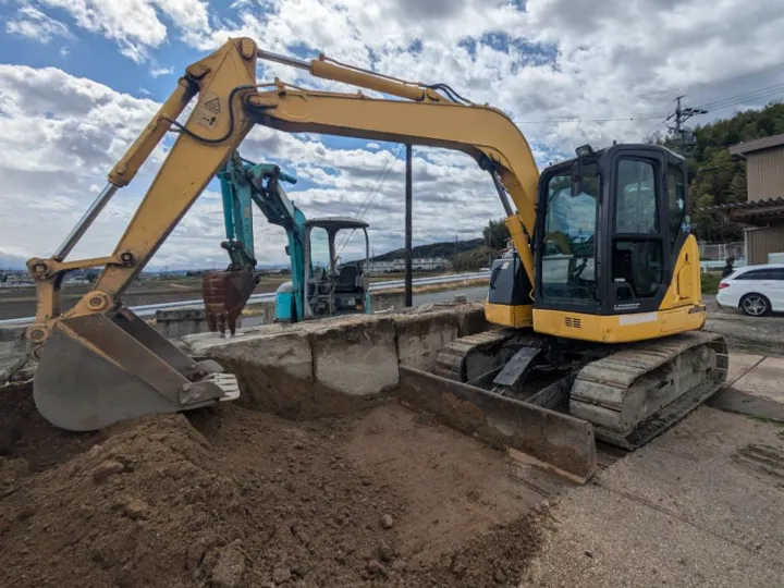 トラックの販売油圧ショベル