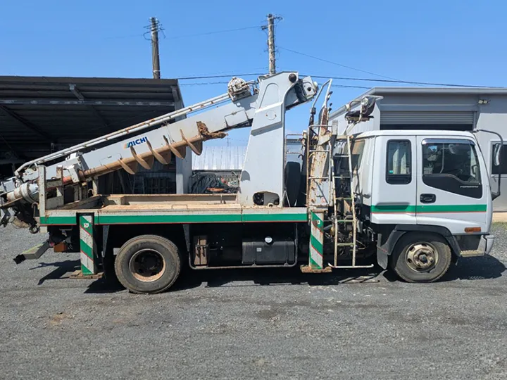 トラックの販売フォワード