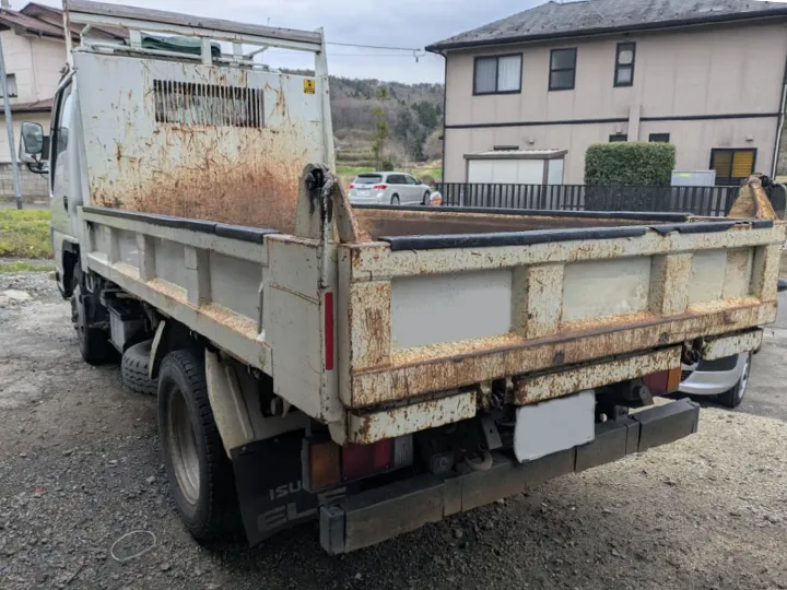 トラックの販売エルフ