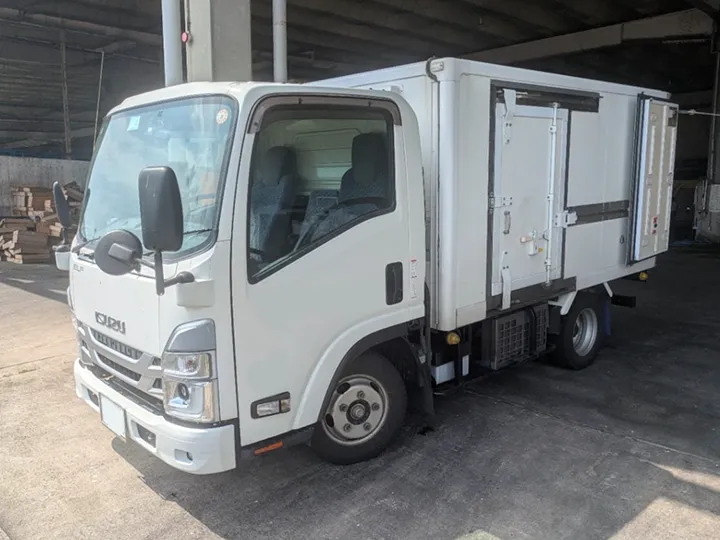 トラックの販売エルフ