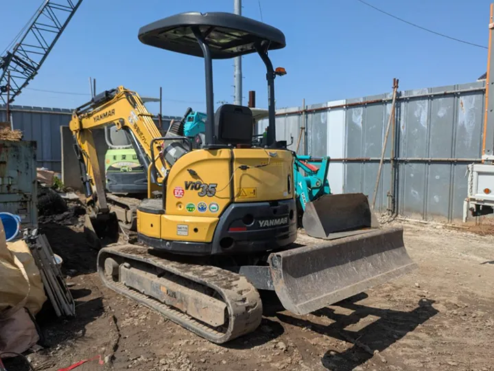 トラックの販売油圧ショベル