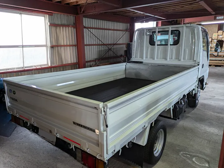 トラックの販売タイタン