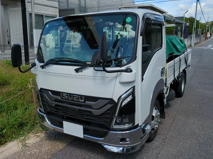 トラックの販売エルフ