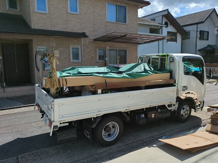 トラックの販売エルフ