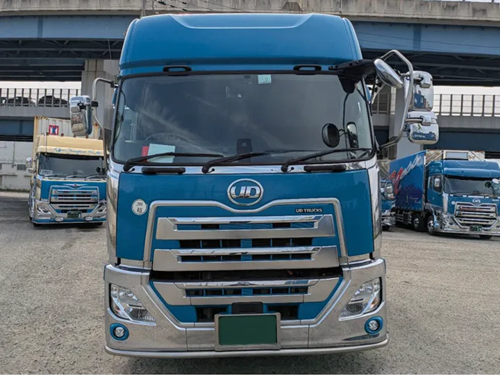 トラックの販売クオン