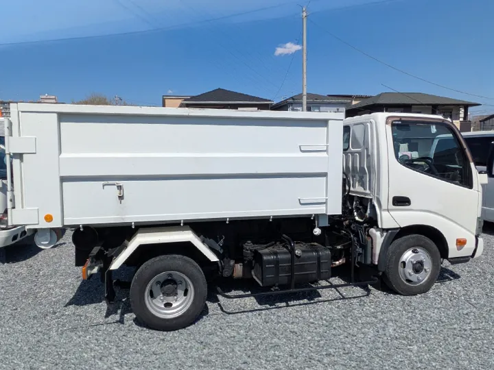 トラックの販売デュトロ