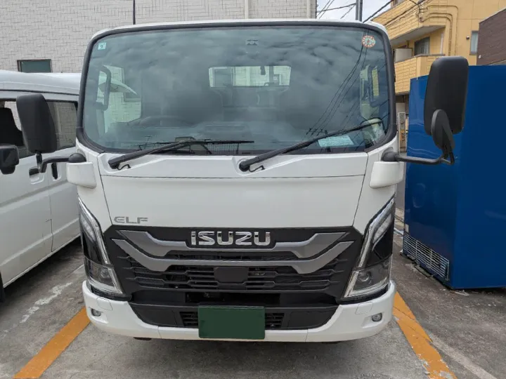 トラックの販売エルフ