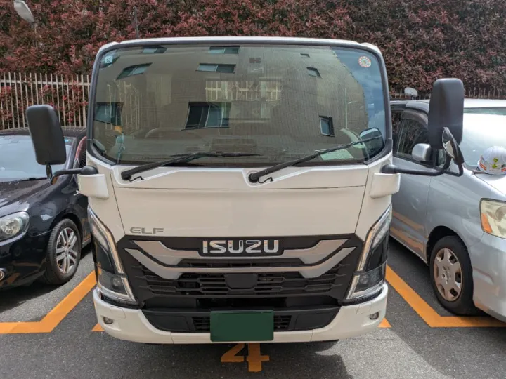 トラックの販売エルフ