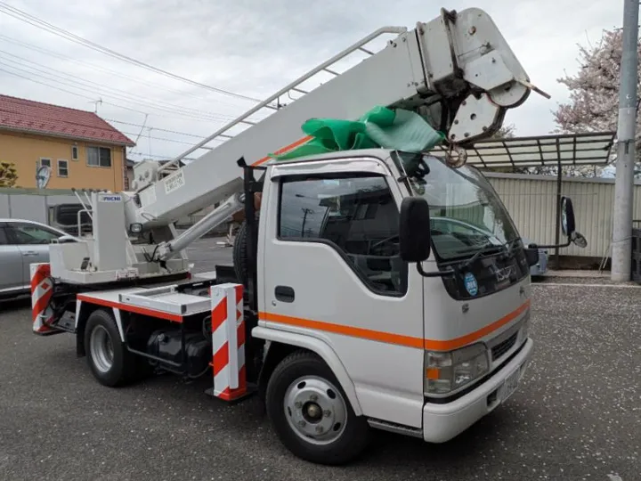 トラックの販売エルフ