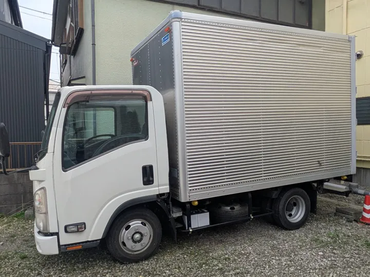 トラックの販売エルフ