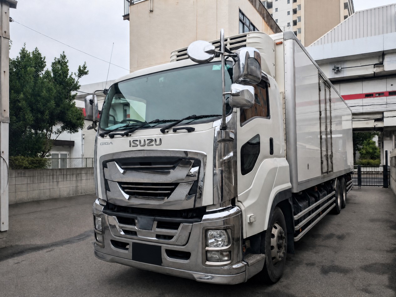 トラックの販売ギガ