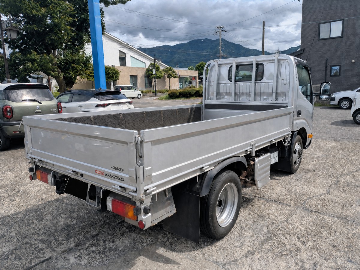 トラックの販売デュトロ